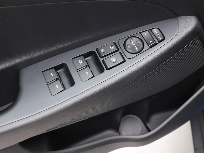 Hyundai Tucson 1,7 CRDI 85 kW Best of Czech - fotka 15 z 30