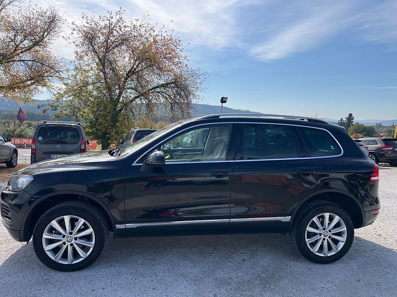 Volkswagen Touareg 3,0 TDI V 6 - fotka 4 z 15