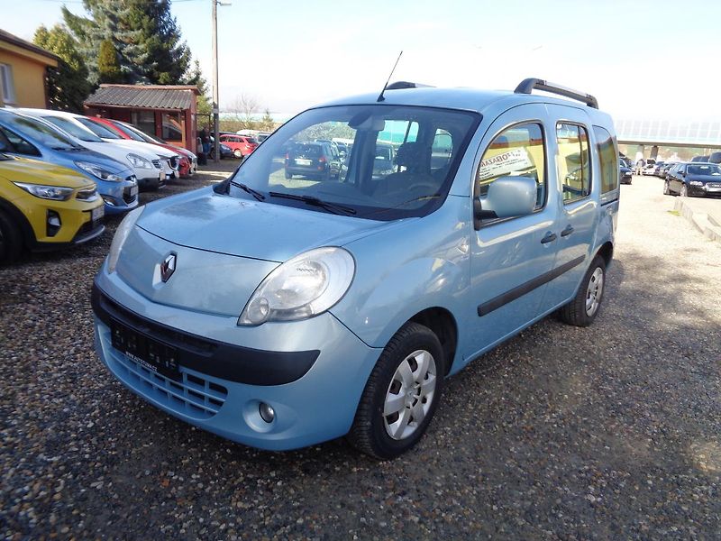 Renault Kangoo 1,6 16V Privilege - fotka 2 z 16