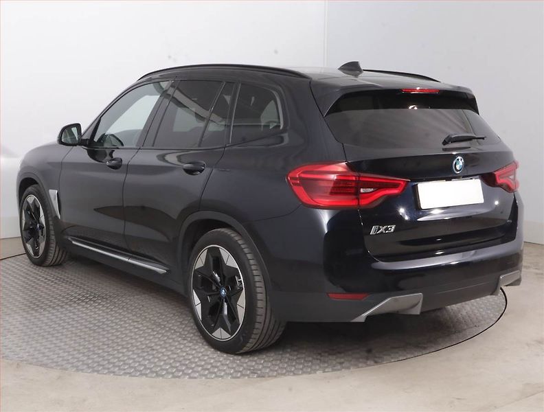 BMW iX3 (2021) Impressive 80 kWh, SoH 95% - fotka 4 z 21