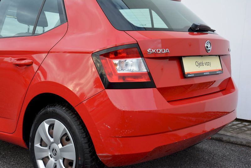 Škoda Fabia (2015) 1.0 MPI 44 KW Ambition - fotka 10 z 22