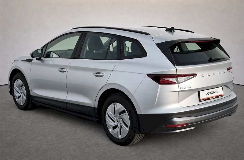 Škoda Enyaq (2023) iV 50 109 Kw - fotka 39 z 42