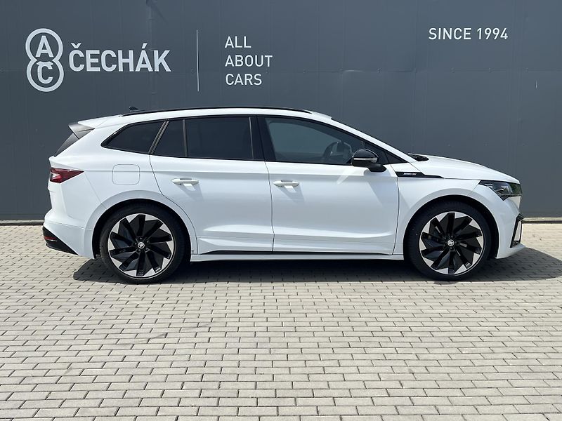 Škoda Enyaq (2023) Sportline*150kW*DPH - fotka 4 z 47