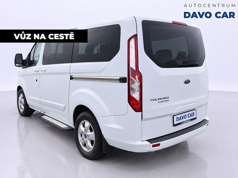 Ford Tourneo Custom 2,0 TDCi 96 kW TITANIUM 9 Míst - fotka 2 z 10