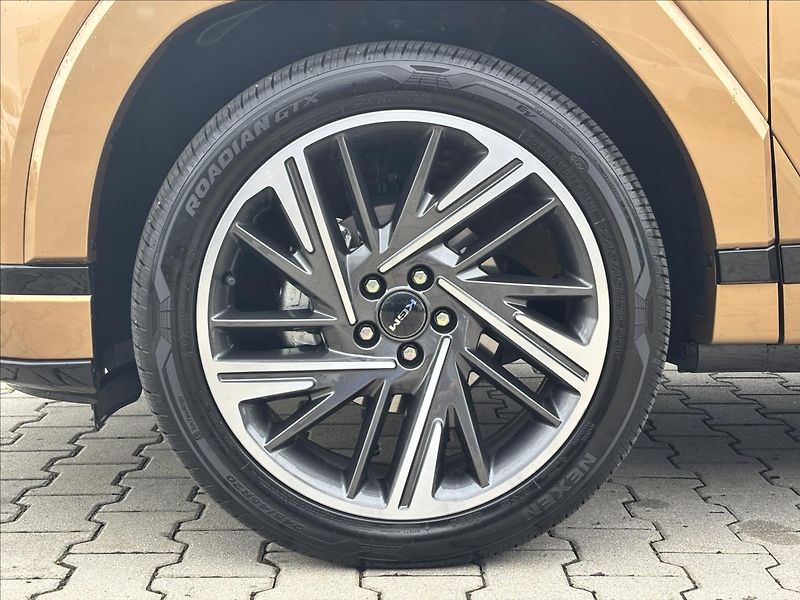 KGM Actyon 1,5 GDI Premium Hybrid 2WD - fotka 11 z 38