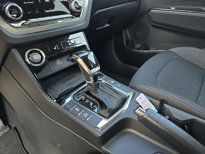 KGM Korando (2026) 1.5 T-GDI, STYLE+, BLACK P. - fotka 11 z 11