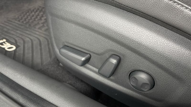Hyundai i30 1.5 T-GDI AUT Style Kombi - fotka 20 z 29