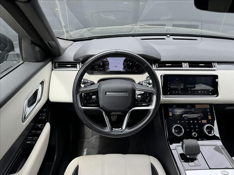 Land Rover Range Rover Velar 3,0 D300 R-DYNAMIC S AWD DPH - fotka 17 z 37
