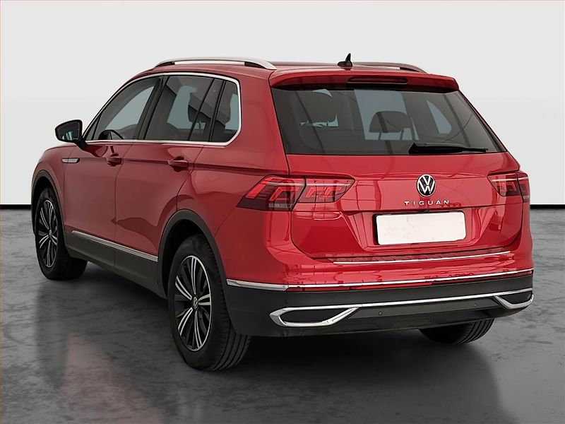 Volkswagen Tiguan (2022) 1.5 TSI - fotka 4 z 16