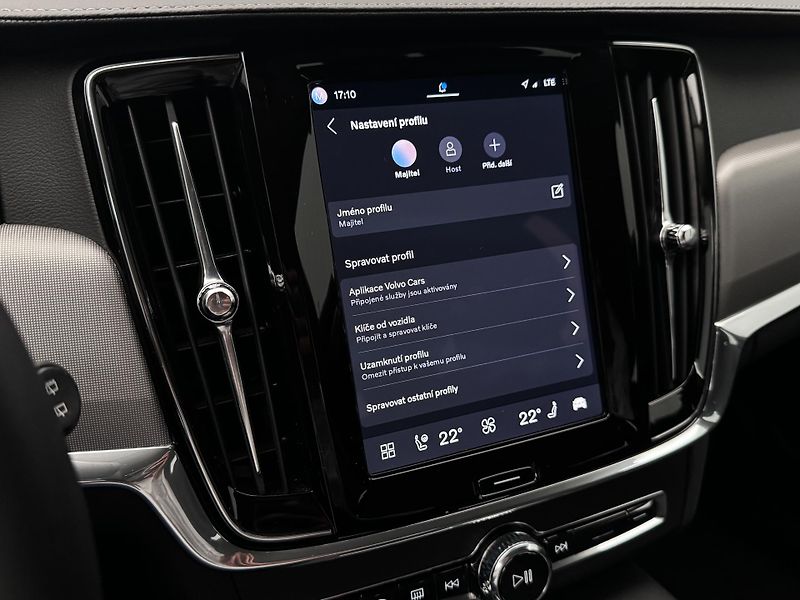 Volvo V90 CC B4 AWD PLUS CZ REZERVACE - fotka 42 z 51