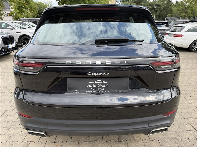 Porsche Cayenne 3.0 V6 Vzduch - fotka 6 z 26