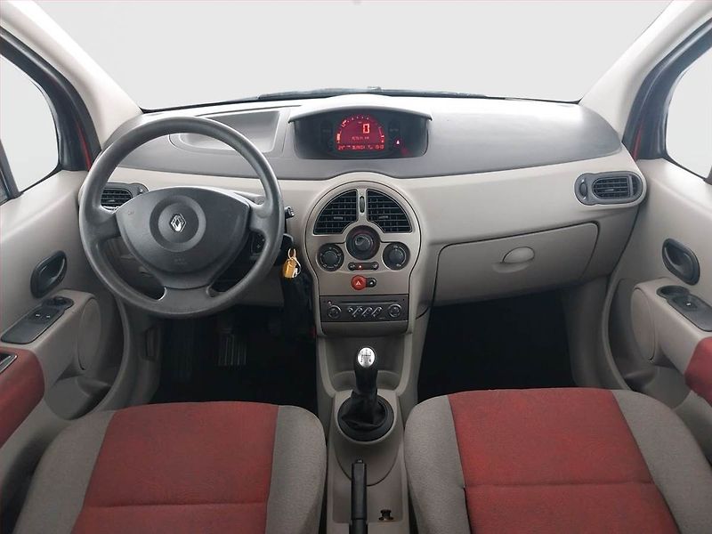 Renault Modus (2005) 1.6, rezervace - fotka 8 z 15