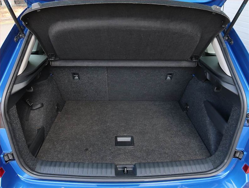 Škoda Kamiq (2022) 1.0 TSI, Serv.kniha - fotka 13 z 19
