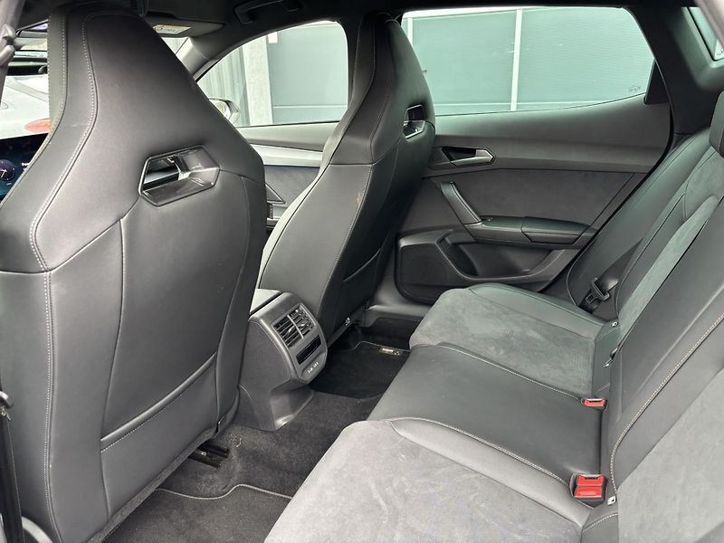 Cupra Formentor (2025) VZ 2.0 TSI (245 kW) 4WD AUT - fotka 19 z 20