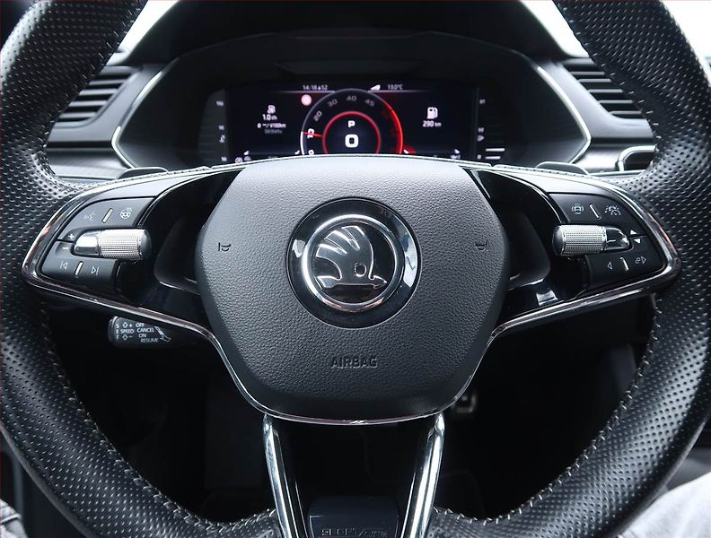 Škoda Superb (2021) Sportline 2.0 TDI - fotka 17 z 20