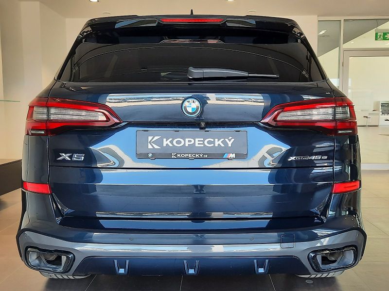 BMW X5 (2021) xDrive45e M Sport - fotka 5 z 12