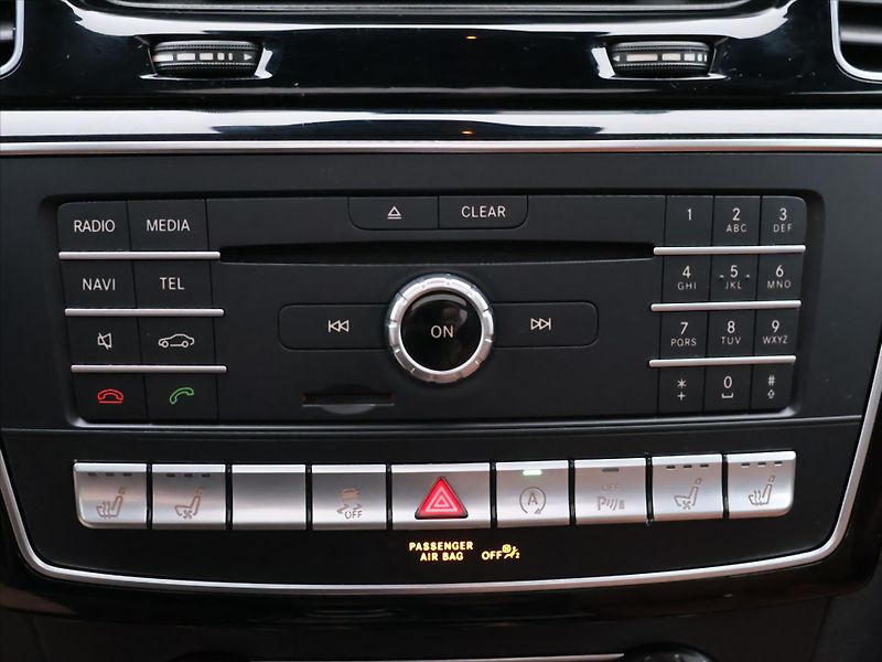 Mercedes-Benz GLS 3,0 350d 190kW AMG Sport DPH - fotka 32 z 45