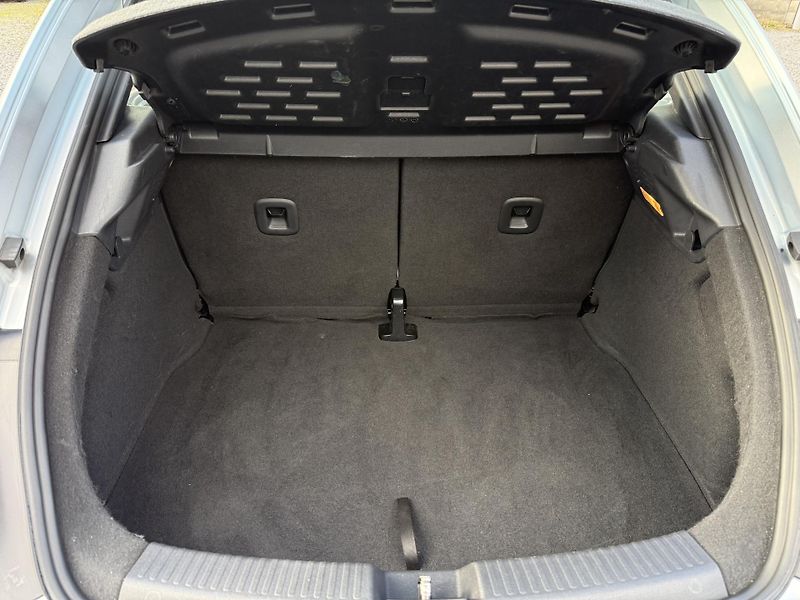 Volkswagen Beetle 1.2TSi 77kW ČR - fotka 18 z 19