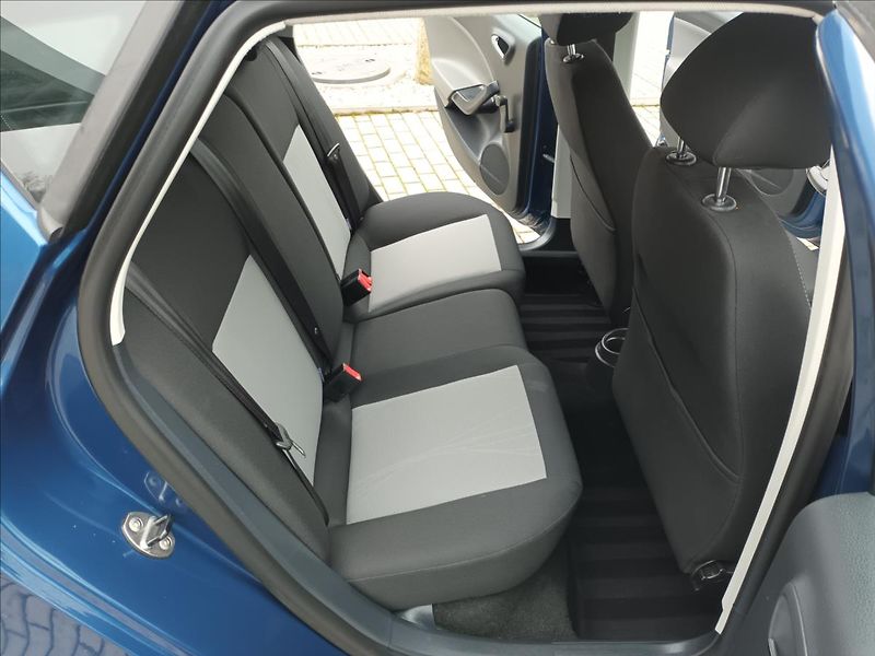 Seat Ibiza 1,4 16V,63KW,SERVISKA,SERVIS, - fotka 24 z 34