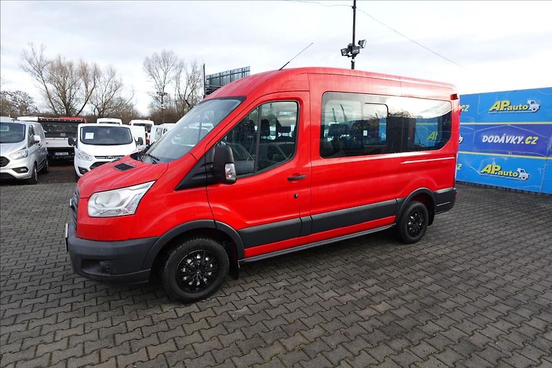 Ford Transit 2,2 TDCi  L2H2 9MÍST BUS KLIMA - fotka 2 z 42