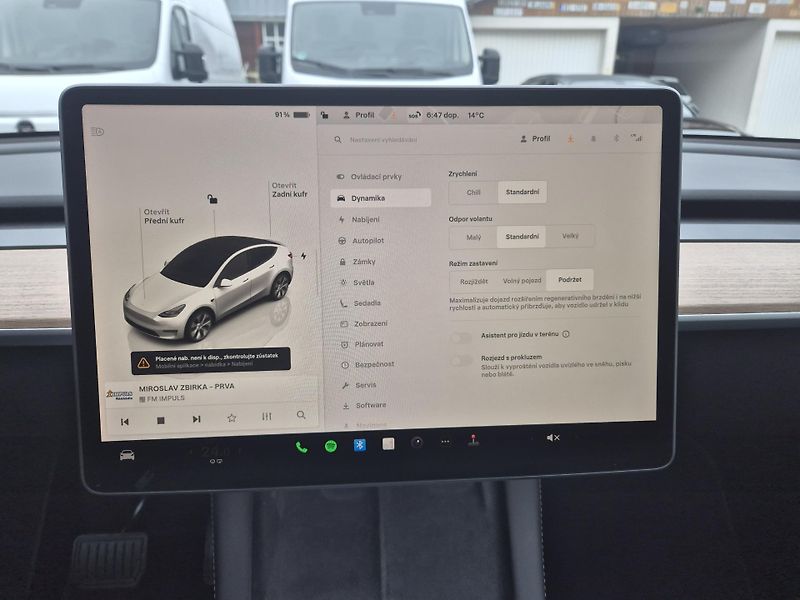 Tesla Model Y LONG RANGE DUAL MOTOR  92% - fotka 22 z 50