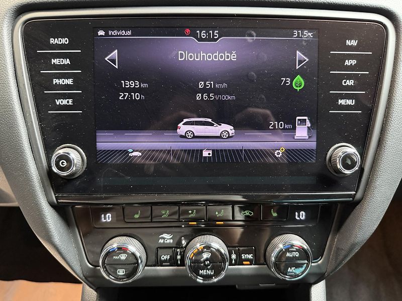 Škoda Octavia 2.0 TDI 110kW DSG L&K Combi - fotka 7 z 16