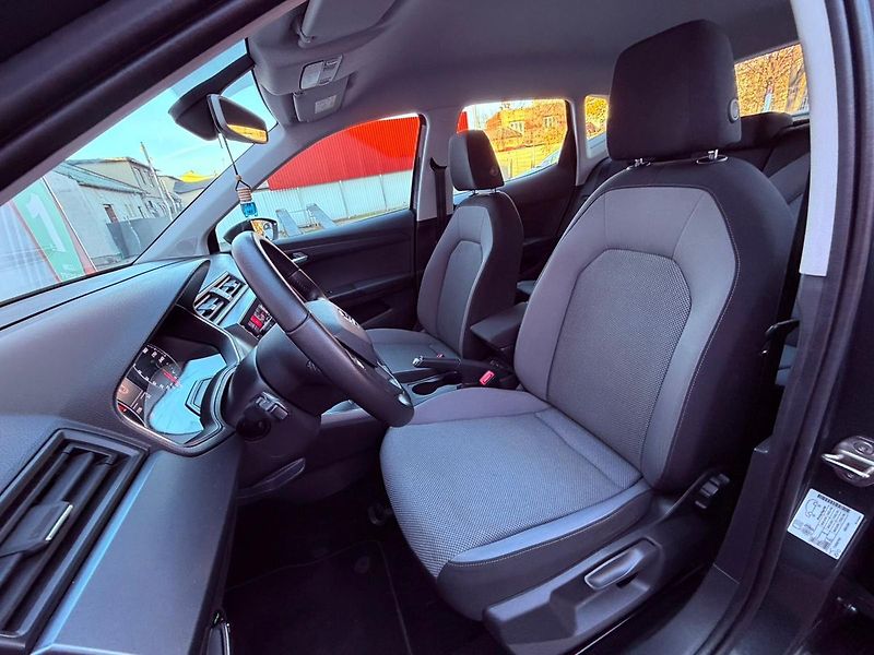 Seat Arona 1.0 TSi DSG Style, 67 tkm - fotka 14 z 29