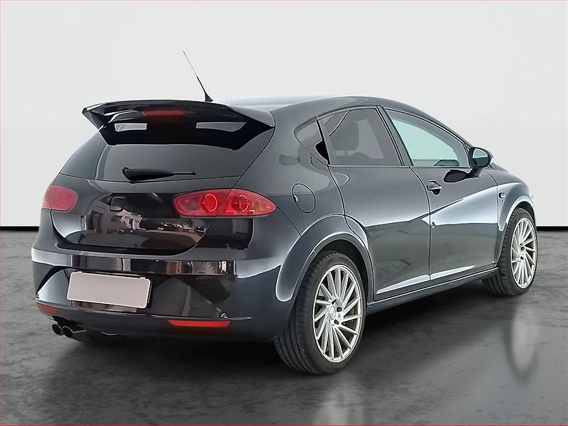 Seat Leon (2010) Comfort 1.8 TSI, jezdí výborně - fotka 5 z 18
