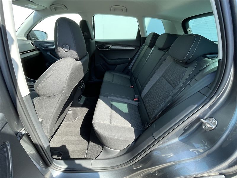 Škoda Karoq 2,0 TDI DSG 4x4 Style Plus - fotka 16 z 24