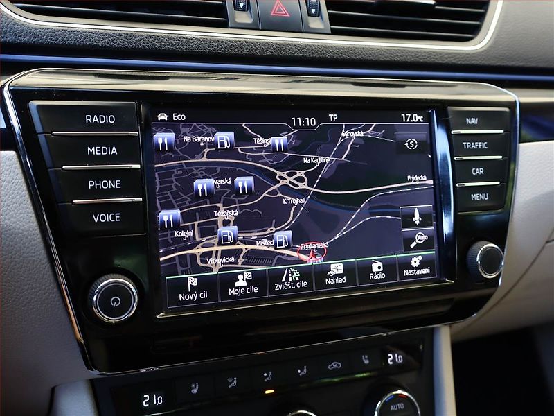 Škoda Superb (2016) Laurin&Klement 2.0 TDI 4x4 - fotka 11 z 22