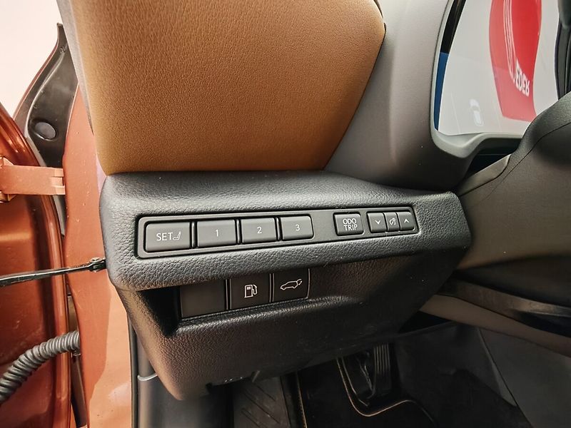 Lexus LBX RELAX ADVANCED - fotka 36 z 40