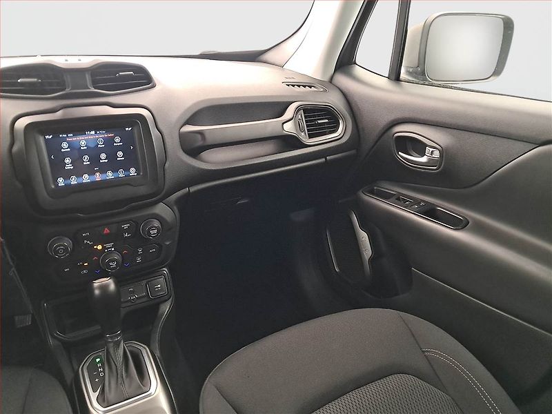 Jeep Renegade (2019) Limited 1.3 T-GDI, Automat - fotka 8 z 23