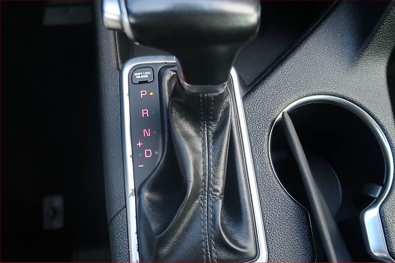 Kia Sportage (2019) 2.0 CRDi, 4X4, Automat - fotka 13 z 20