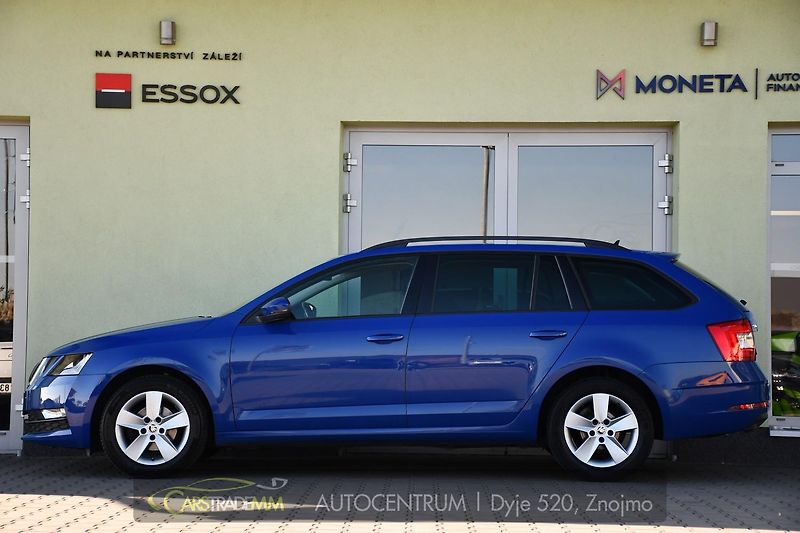 Škoda Octavia 1,6TDi - fotka 2 z 50