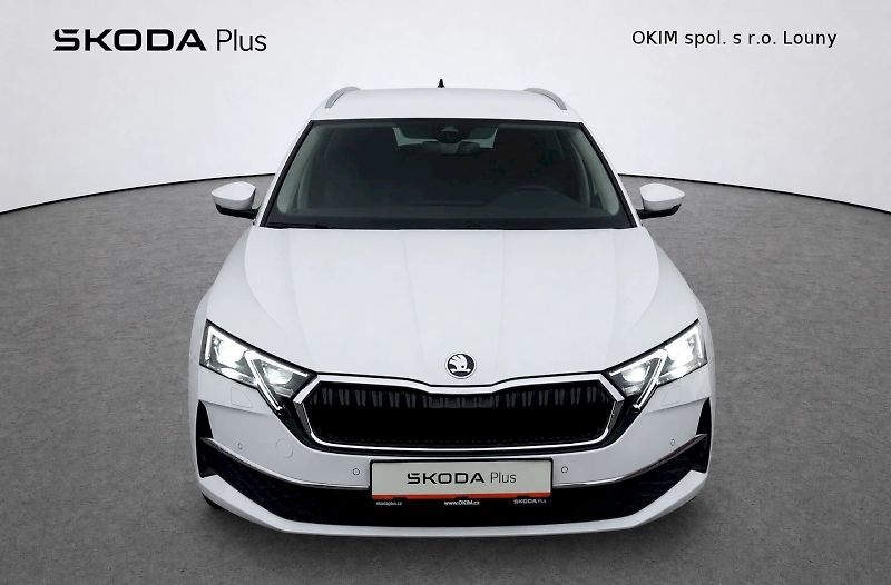 Škoda Octavia (2024) combi Top Selection  2,0 Tdi 1 - fotka 4 z 39