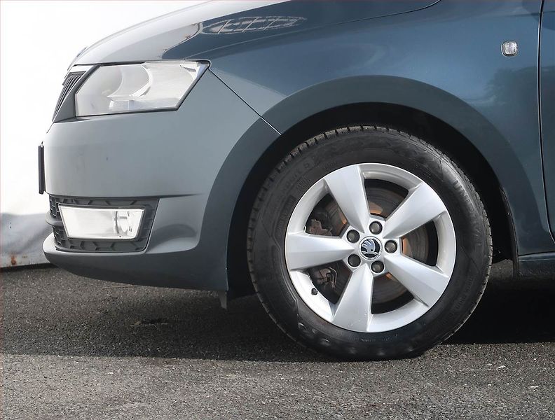 Škoda Rapid (2016) 1.4 TSI, Automat, Serv.kniha - fotka 15 z 21