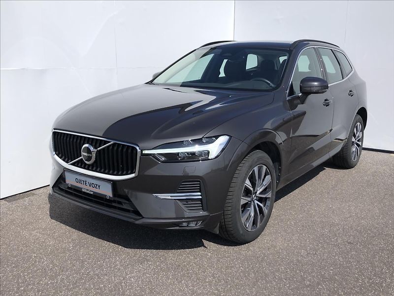 Volvo XC60 2,0 AWD MOMENTUM PRO  B4 - fotografie inzerátu