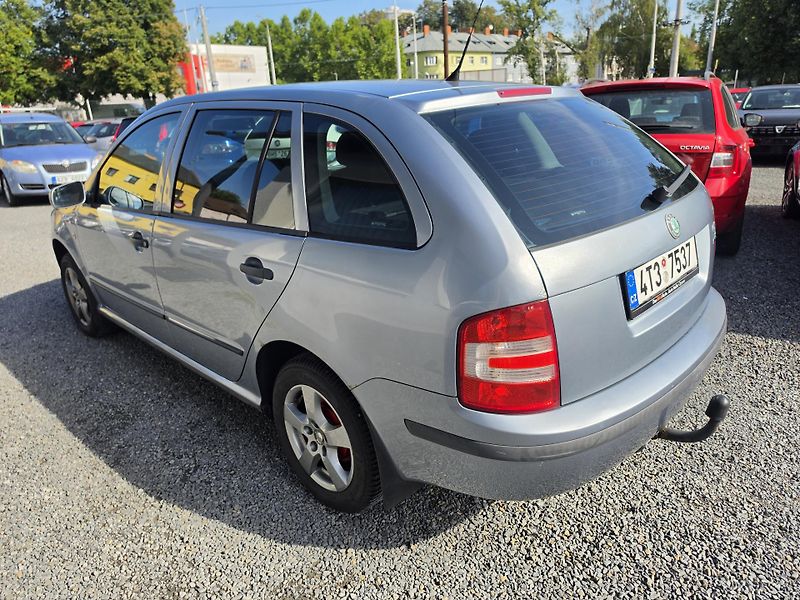 Škoda Fabia 1.2 12V HTP 47kw TZ - fotka 3 z 37