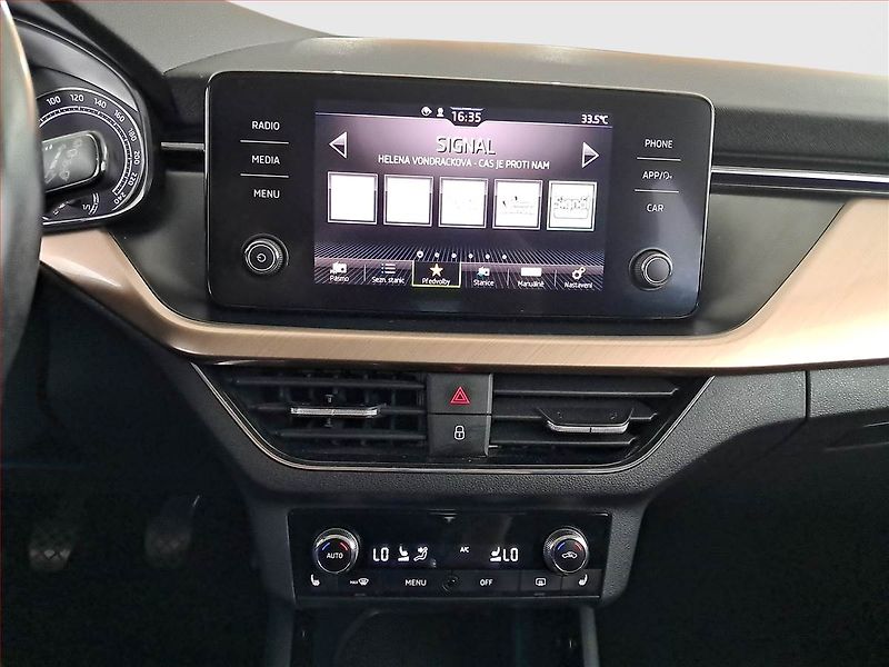 Škoda Scala (2020) Style 1.0 TSI, Serv.kniha - fotka 12 z 19
