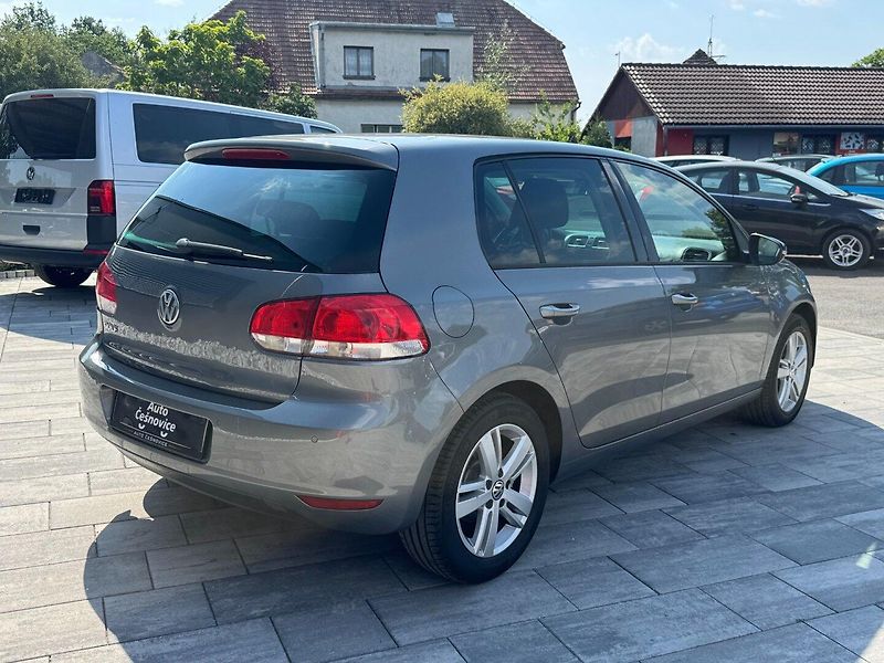 Volkswagen Golf (2012) MATCH 1.2 TSI 63kW - fotka 5 z 43