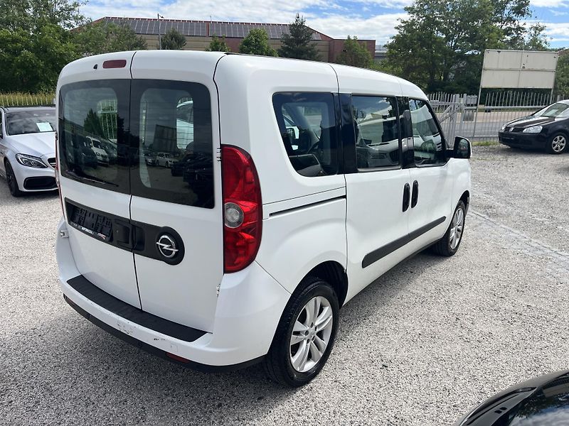 Opel Combo (2013) 1.4i 16v 70kw Klima - fotka 8 z 19