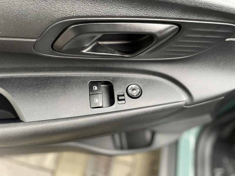 Hyundai Bayon FL 1,2I COMFORT - fotka 13 z 27