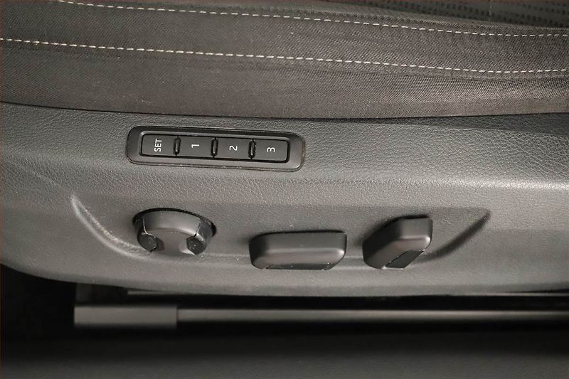 Škoda Superb (2018) 2.0 TDI, Automat, Navi - fotka 10 z 19