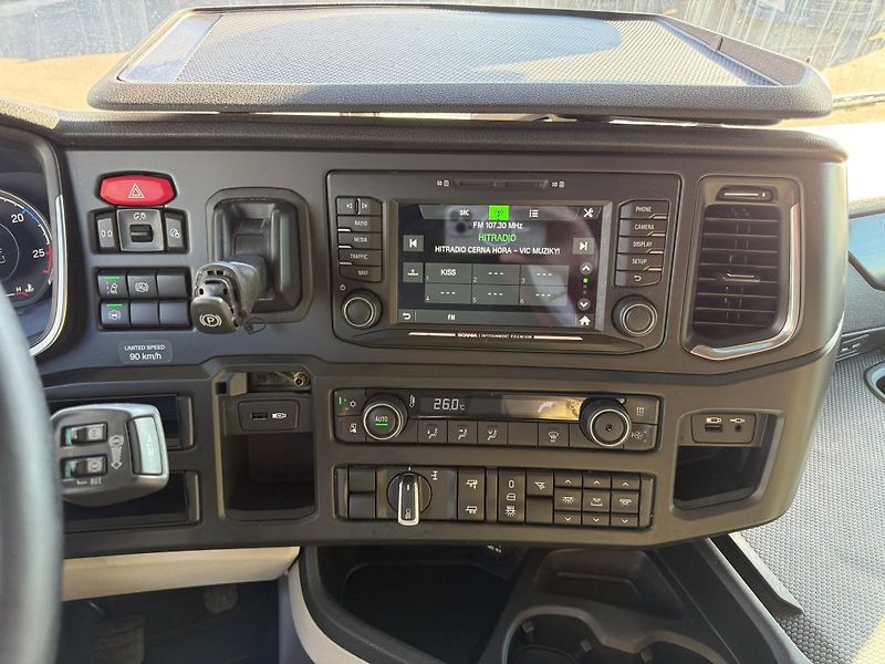 Scania R450 EURO 6 - fotka 17 z 18