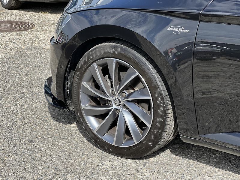 Škoda Superb L&K 2.0TDi 110kw KOUPENO V ČR - fotka 47 z 48