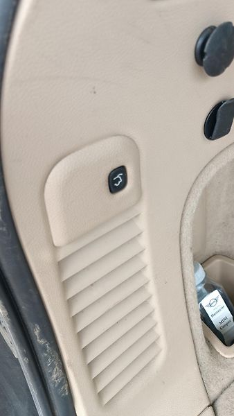 Jeep Grand Cherokee 3,0d Overland Nové v ČR - fotka 17 z 52