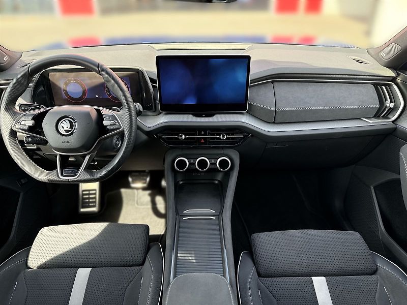 Škoda Kodiaq (2024) 2.0 TDI 4x4 DSG Sportline - fotka 5 z 33