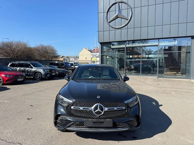 Mercedes-Benz GLC (2026) 220 d 4MATIC kupé - fotka 2 z 24