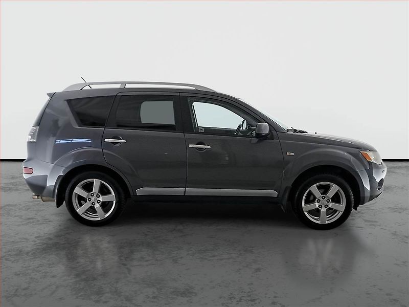 Mitsubishi Outlander (2008) 2.0 DI-D, 4X4, Tempomat - fotka 6 z 16