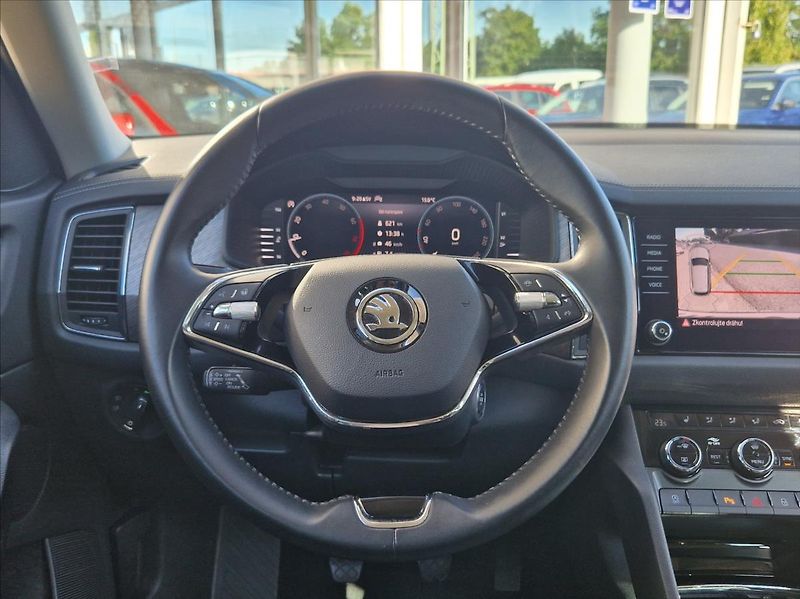 Škoda Kodiaq 1,5 TSI 110kW AMBITION +ALUZIM - fotka 23 z 50
